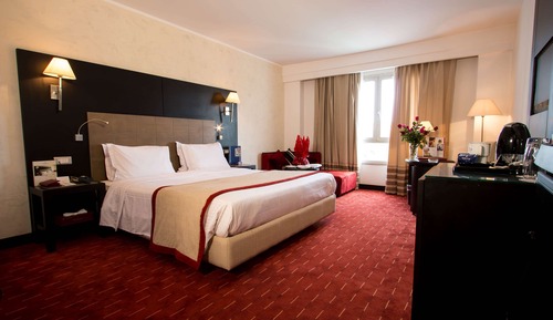 Chambre Supérieure, 1 très grand lit