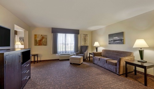 Suite, 1 très grand lit, accessible aux personnes à mobilité réduite (with Sofabed)