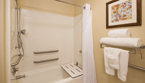 Chambre Standard, 1 très grand lit, accessible aux personnes à mobilité réduite (Mobility Tub)
