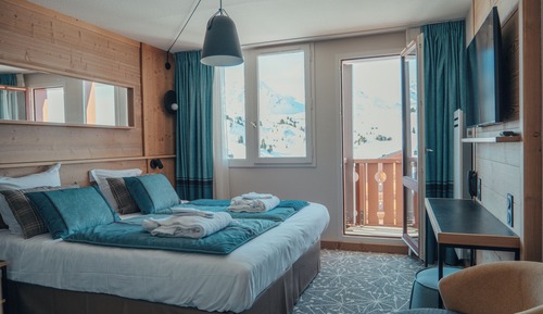 Chambre Double Supérieure, Vue Piste