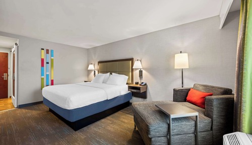 Chambre, 1 très grand lit, non-fumeurs