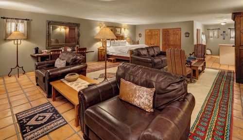 Chambre Deluxe, 1 très grand lit, vue lac, en bord de lac