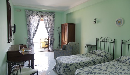 Chambre Triple Deluxe