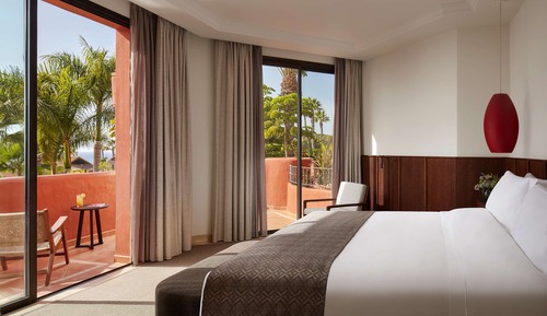 Suite, vue jardin (Extra Bed, 3 Adults and 1 Child)