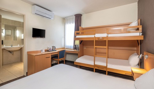 Chambre Quadruple Familiale
