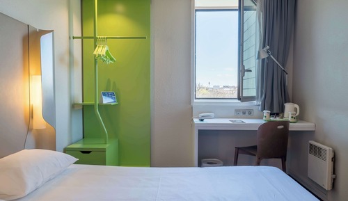 Next Generation, Chambre, 1 lit double