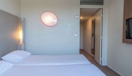 Next Generation, Chambre Standard, 2 lits une place
