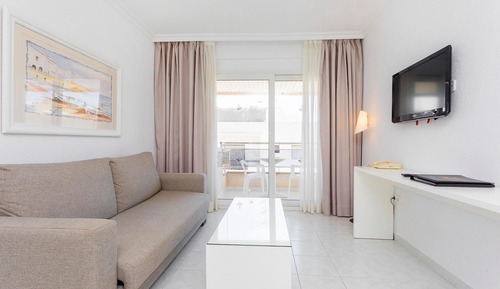 Appartement Supérieur, 1 chambre, balcon, vue partielle sur la mer