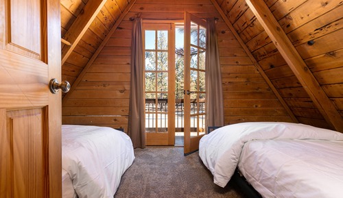 Chambre, plusieurs lits