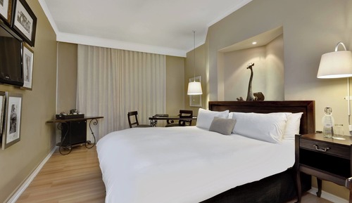 Chambre, 1 très grand lit