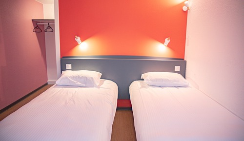 Chambre Standard, 2 lits une place