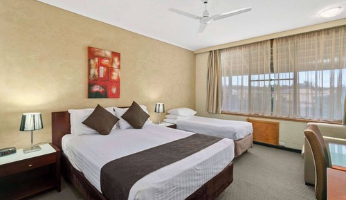 Suite, non-fumeurs (1 Queen Bed, Non-Pet Friendly)