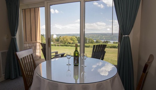 Chambre Standard, 2 grands lits, vue vignoble