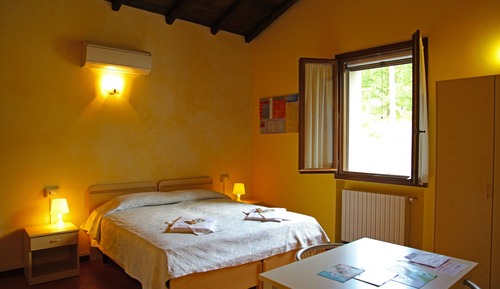 Chambre Confort Double ou avec lits jumeaux, vue parc