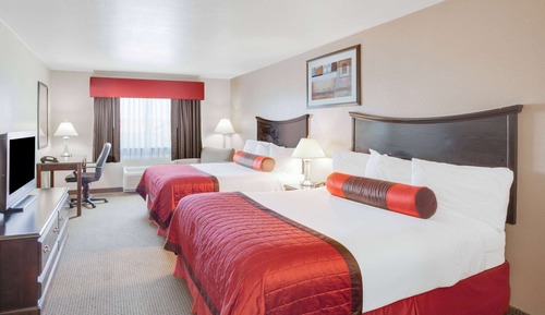 Suite, 2 chambres, accessible aux personnes à mobilité réduite, non-fumeurs (Tub with Grab Bars)
