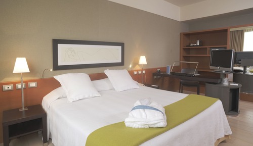 Chambre Triple Familiale (2 adults + 2 children)
