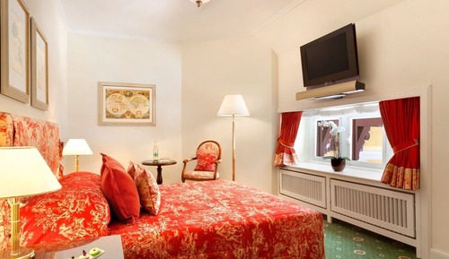 Chambre Classique, 1 grand lit, non-fumeurs, vue jardin