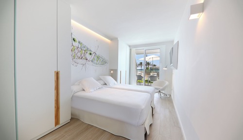 Chambre Double Premium, terrasse, vue piscine