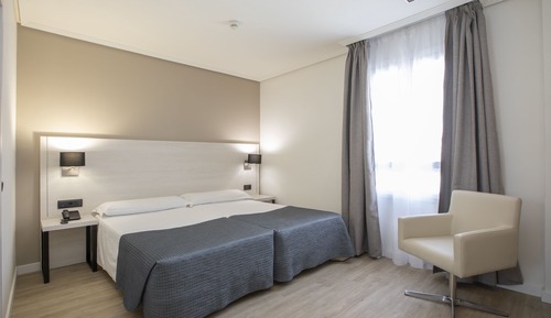 Chambre Double ou avec lits jumeaux (Single Use)