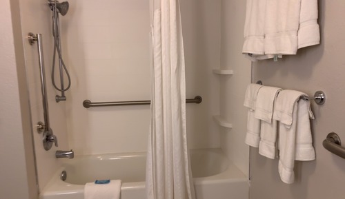 Chambre Standard, 1 très grand lit (Mobility, Accessible Tub)