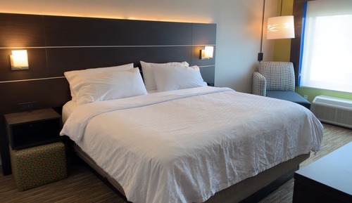 Suite, 1 très grand lit