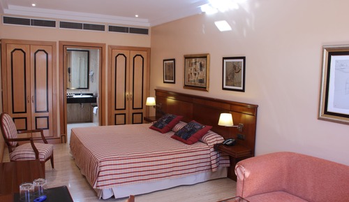 Chambre Standard Double ou avec lits jumeaux