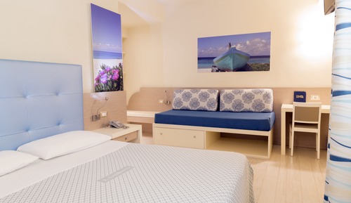 Chambre Triple Confort, 1 chambre