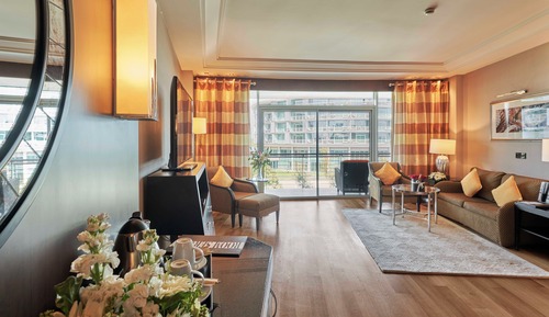 Suite, en angle