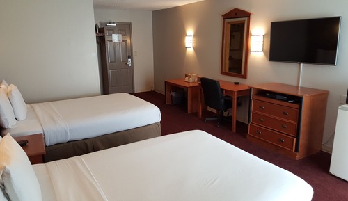 Chambre, 2 grands lits