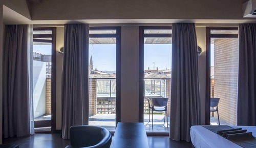 Chambre Standard Double ou avec lits jumeaux