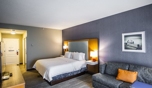 Chambre non-fumeurs, très grand lit