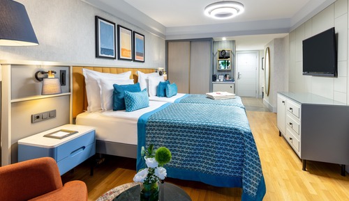 Chambre Supérieure Double ou avec lits jumeaux, vue partielle sur la mer