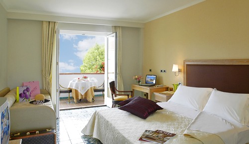 Chambre Classique Double ou avec lits jumeaux
