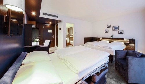 Chambre Familiale ( Family & Friends)