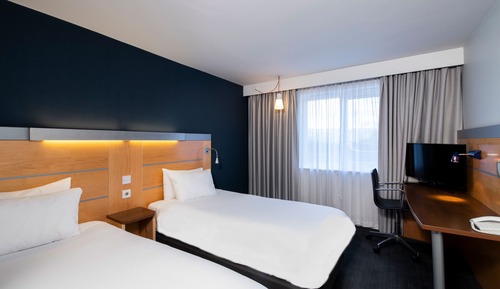 Chambre Standard, 2 lits une place (with Free Hot Breakfast)