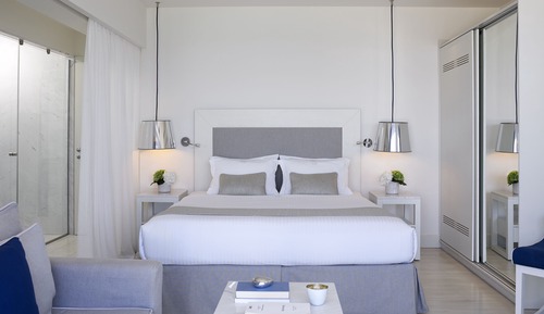 Suite (Waterfront)