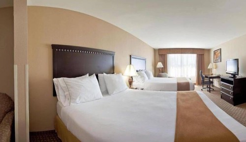 Chambre Standard, 2 grands lits