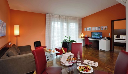 Suite, 1 lit double (Separate Living Room)