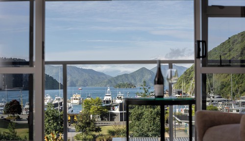 Appartement Supérieur, 1 très grand lit, vue port