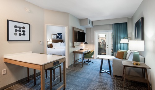Suite, 1 chambre, balcon