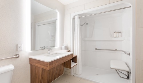 Chambre Standard, 1 très grand lit, accessible aux personnes à mobilité réduite (Mobility)