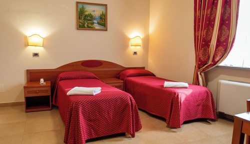 Chambre avec lits jumeaux