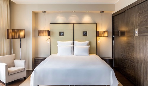 Suite, 1 très grand lit