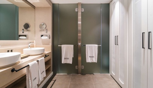 Chambre Supérieure (with Extra Bed)