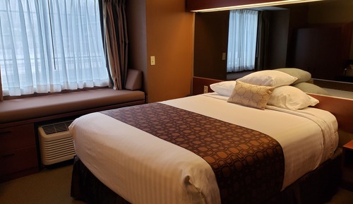 Suite, 1 grand lit, accessible aux personnes à mobilité réduite, non-fumeurs