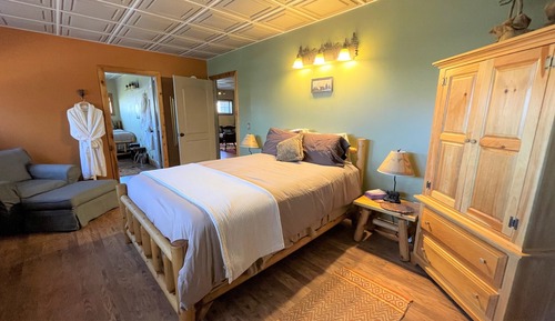 Suite, salle de bains privée