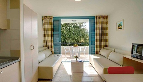 Apartment for 2+2 with AC