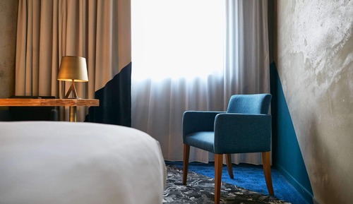Chambre Supérieure, 1 grand lit, non-fumeurs, vue jardin