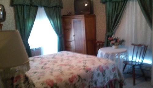Chambre Classique, 1 grand lit, baignoire