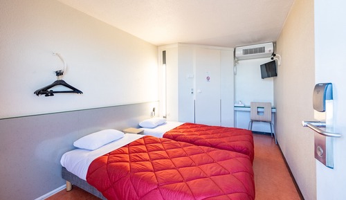 Chambre Standard, 2 lits une place